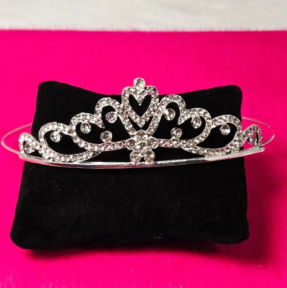 Heart Crystal Tiara – Romantic Bridal Fairy Princess Crown Regal Formal Fantasy